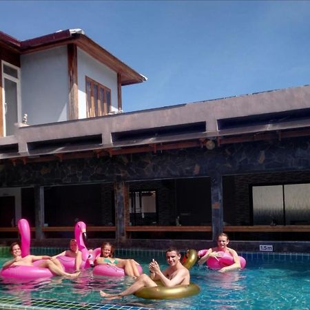 Billabong Hostel Ban Tai Exterior photo