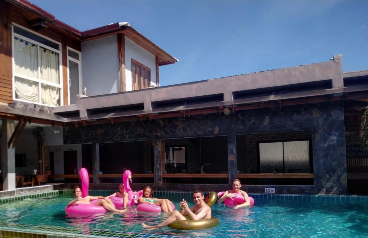 Billabong Hostel Ban Tai Exterior photo